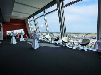 Shoppen im Designer Outlet Parndorf | 2 Nächte im Hotel direkt beim Outlet Center