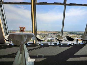 Shoppen im Designer Outlet Parndorf | 2 Nächte im Hotel direkt beim Outlet Center