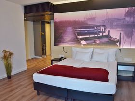 Shoppen im Designer Outlet Parndorf | 2 Nächte im Hotel direkt beim Outlet Center