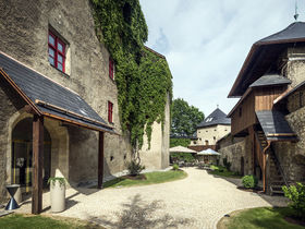Komfort & Luxus im architektonischen Meisterwerk | 3 Tage Kurzurlaub inkl. Thermeneintritt