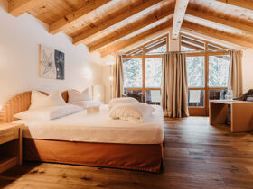 Schneeschuhwandern.....auf Winters Spuren