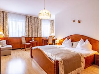 Kurzurlaub & Wellness in der Romantikstadt Steyr | 4 Nächte
