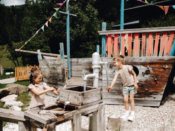 Familienurlaub im Salzburger Land - Wandergenuss & tierischer Spaß | 4 Nächte
