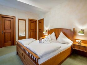 Adults Only - Romantik und Luxus in den Tiroler Bergen im Januar I 4 Nächte