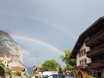 Auszeit im Herzen der Tiroler Alpen - Innsbruck Umgebung | 3 Nächte