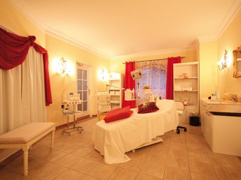7 Nächte Familien-Sommerhit im 4*S Schlosshotel Lacknerhof 
