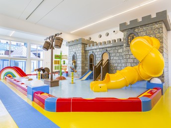 7 Nächte Familien-Sommerhit im 4*S Schlosshotel Lacknerhof 
