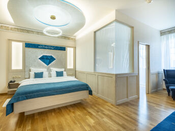 7 Nächte Familien-Sommerhit im 4*S Schlosshotel Lacknerhof 