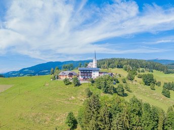 Niemals wieder verlaufen auf 1000 Meter mit herrlicher Aussicht mittels Wanderkarte direkt am Handy.