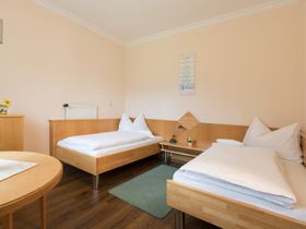 (R)Auszeit zu zweit im Landhotel Häuserl im Wald inkl. Begrüßungsgetränk & SommerCard* | 1 Nacht