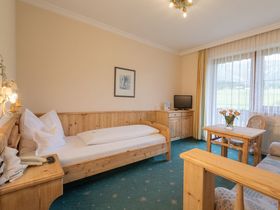 (R)Auszeit zu zweit im Landhotel Häuserl im Wald inkl. Begrüßungsgetränk & SommerCard* | 1 Nacht