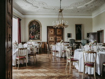 Romantische Tage im Ferienhaus nahe dem Schloss Ernegg inkl. einer Flasche Rotwein | 6 Nächte
