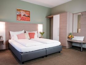 Kurze Thermen Auszeit | 2 Tage inkl. Eintritt ins Thermenresort Loipersdorf