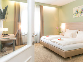 Kurze Thermen Auszeit | 2 Tage inkl. Eintritt ins Thermenresort Loipersdorf