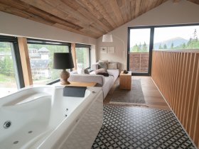 LODGE Weihnachten im privaten Chalet inkl. Christbaum | 4 Nächte