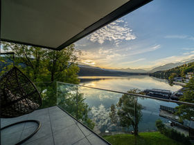 Kurzurlaub am Millstätter See mit Privatstrand & Infinitypool | 2 Nächte