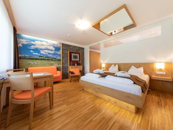 Romantischer Winterzauber mit 4 Pfoten im 4* Hotel Almfrieden