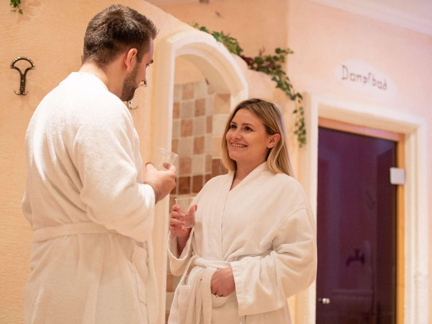 Romantischer Winterzauber mit 4 Pfoten im 4* Hotel Almfrieden