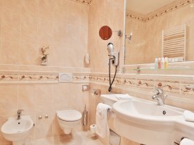 Romantischer Aufenthalt für zwei im Olympia Wellness Resort in Karlsbad | 2 Nächte 