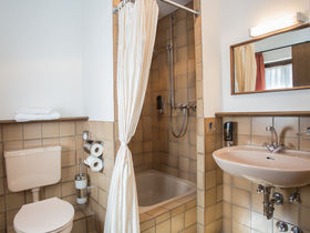 Auszeit in Winterberg im Sauerland inkl. Halbpension & Schwimmbad | 5 Tage