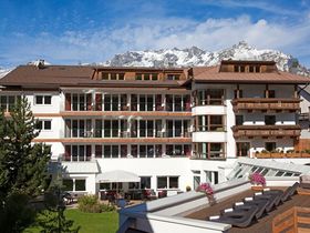 Winterstart-Skiopening im Naudererhof