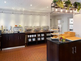 Park, Sleep & Cruise: Zwischenstopp in Kiel