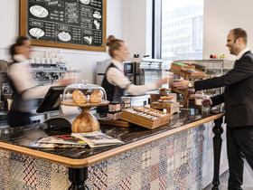 Valentinstag mit SKY Blick auf Hamburg