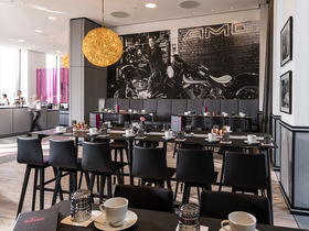 Valentinstag mit SKY Blick auf Hamburg