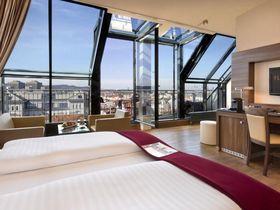 Wien Urlaub mitten in der Josefstadt - 5 Gehminuten zum Rathaus | 1 Nacht