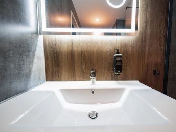 Städtetrip nach Linz  mit Sonnenterrasse & Außenpool | 4 Nächte