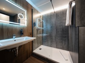 Städtetrip nach Linz  mit Sonnenterrasse & Außenpool | 2 Nächte