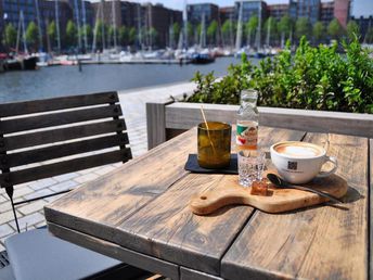 Bild 22 von 29