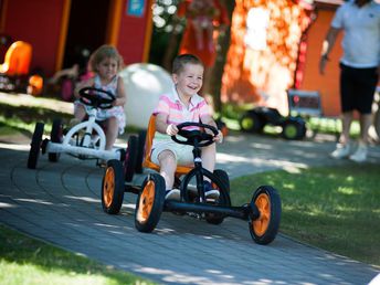 Sunny Bunny's 2 Nächte im Hotel der Sonnentherme mit Baby- & Kinderbetreuung