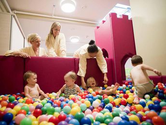 Sunny Bunny's 2 Nächte im Hotel der Sonnentherme mit Baby- & Kinderbetreuung
