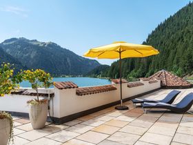 7 Tage 4*-Wellness direkt am See in Tirol ohne Kinder