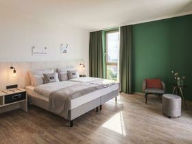 Metropolen-Kurzurlaub in Düsseldorf am Rheinufer | 3 Tage