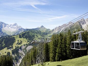 Action Urlaub mit Badesee & Indoor Ritterburg in Vorarlberg | 3 Nächte