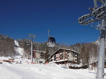 Action Urlaub mit Badesee & Indoor Ritterburg in Vorarlberg | 3 Nächte