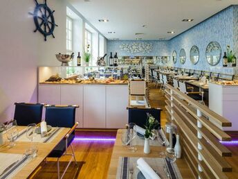 Scampi satt und das schrägste Wahrzeichen Wiesbadens