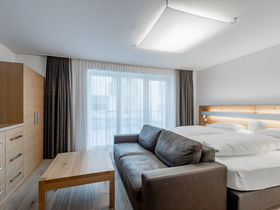 6 Tage Ski Magic Zauber und Wellnessauszeit im 5* Sport- & Genusshotel Silvretta in Ischgl  