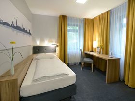 Die Welt der Tiere im Zoo Hannover | 4 Tage 