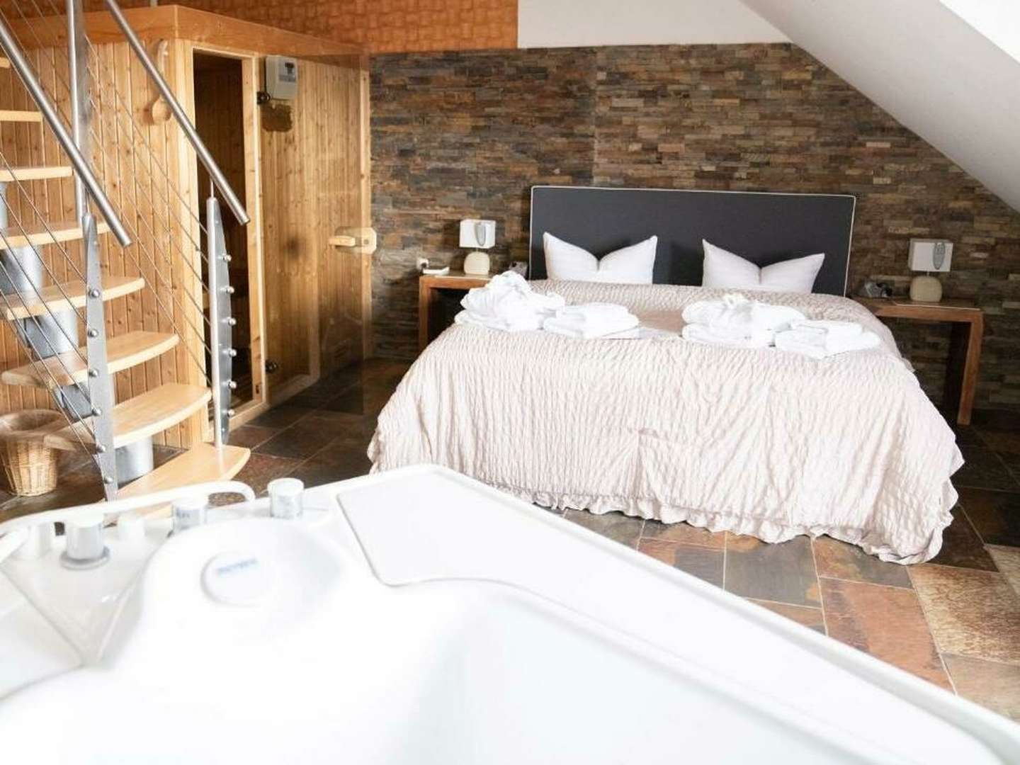 4 Tage Kleine Auszeit inkl. Tagesaufenthalt NaturThermeTemplin 