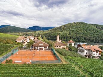 Der Mai ruft – Maigeflüster erleben am Montiggler See | 4 Nächte