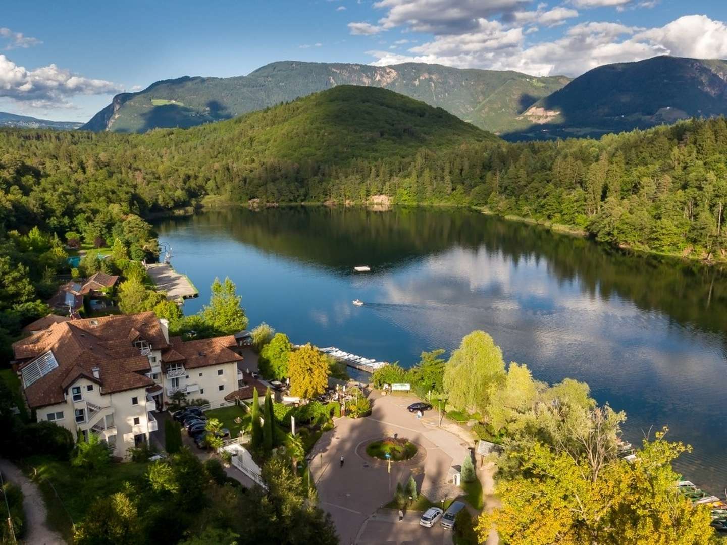 Der Mai ruft – Maigeflüster erleben am Montiggler See | 4 Nächte
