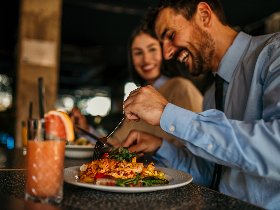 4 Tage Städtetrip nach Prag inkl. Halbpension (3-Gänge-Menü)