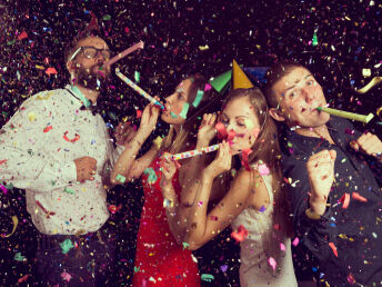 VIP New Year's Eve Fiesta 2025 @ Melia Berlin Tapas Bar mit Lounge-Zugang | 3 Tage 