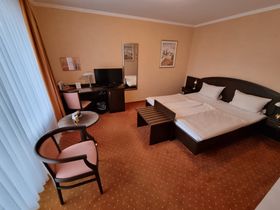  Einfach ans Wasser... 7 Tage direkt am Weserradweg in Achim bei Bremen