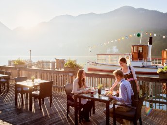 Weitblick über den See und entspanntes Wohlfühlen | Kurzurlaub am Grundlsee 1 Nacht