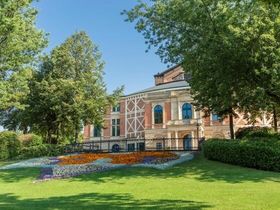 Wellness Auszeit in Kulmbach - Therme und Sauna 