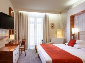 Wellness im St. Joseph Royal mit Halbpension & Massage in Karlsbad | 2 Nächte